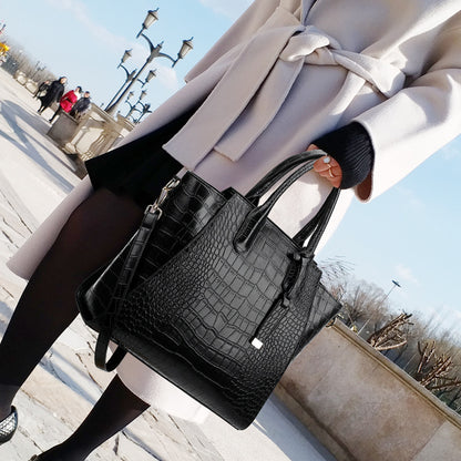 Women’s Cross-body shell bag